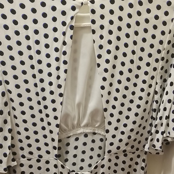 Express women's dress - Picture 4 of 4